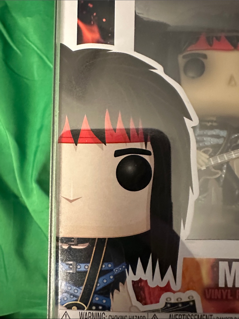 Funko Pop! Rocks Mötley Crüe Mick Mars Vinyl Figure - Black, Red - Picture 4 of 10